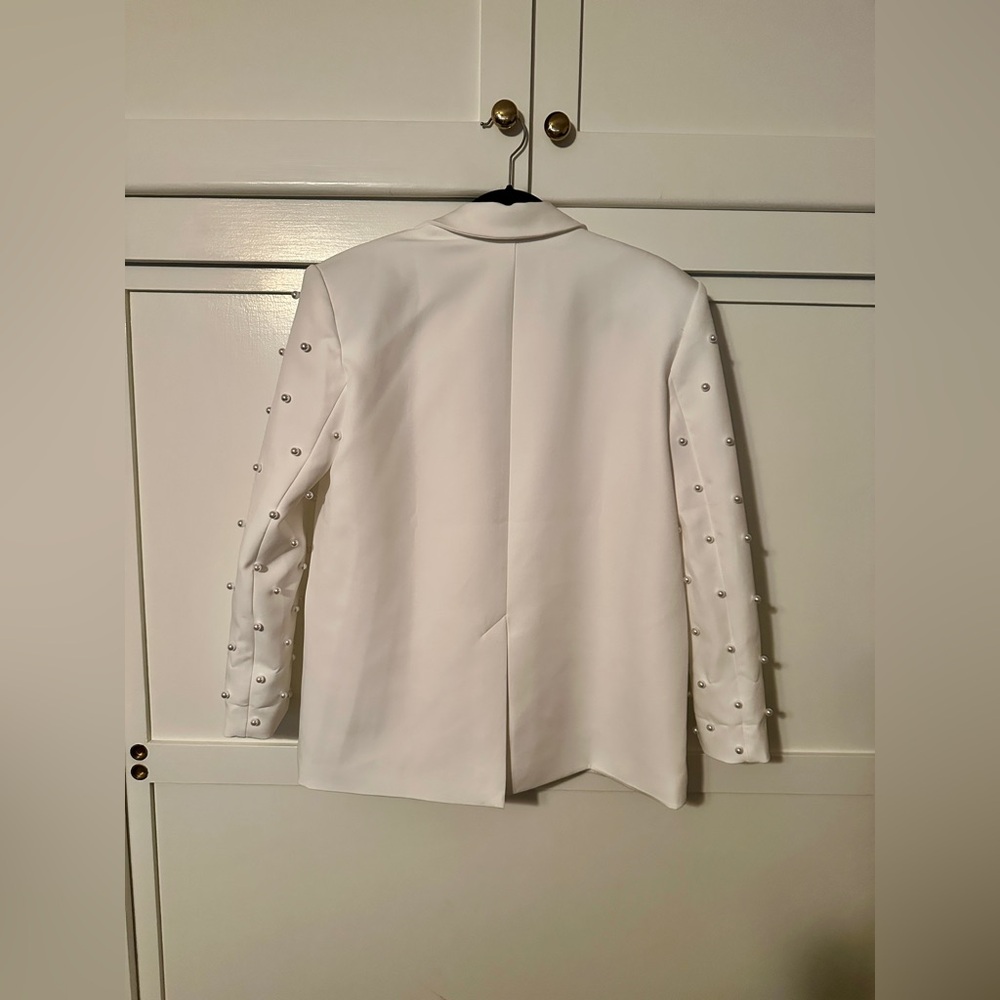 🧥Nasty Gal Premium Embellished Pearl Blazer🧥 - Picture 3 of 8